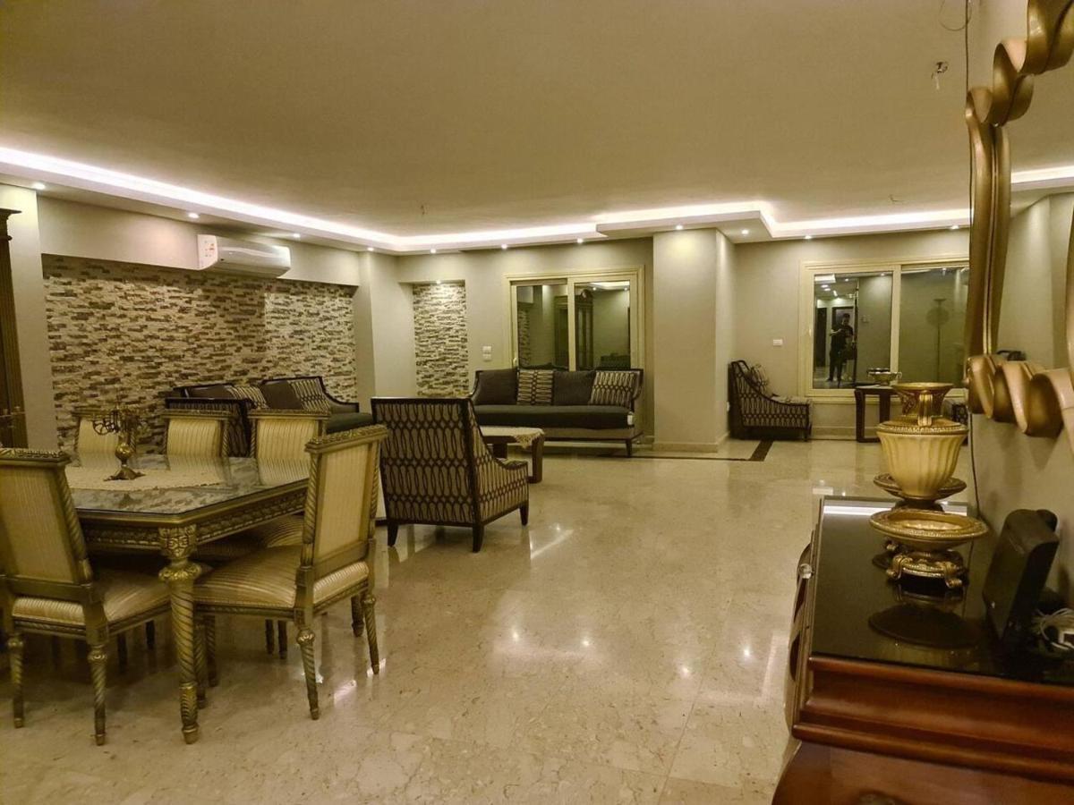 Spacious Executive Luxury Apartment With Balcony Каїр Екстер'єр фото