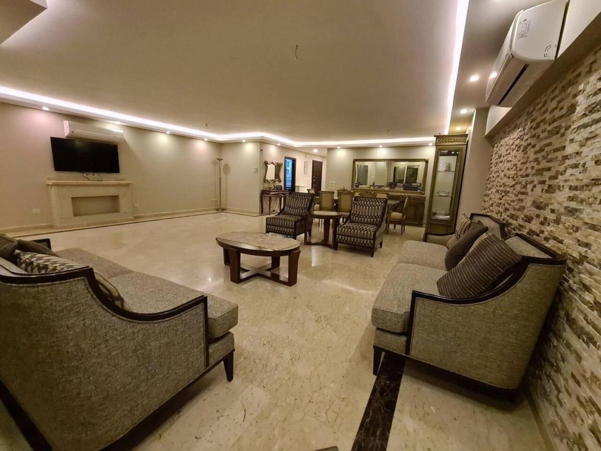 Spacious Executive Luxury Apartment With Balcony Каїр Екстер'єр фото